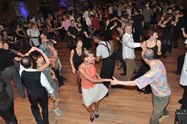 min 2012 11 11 station danse 084